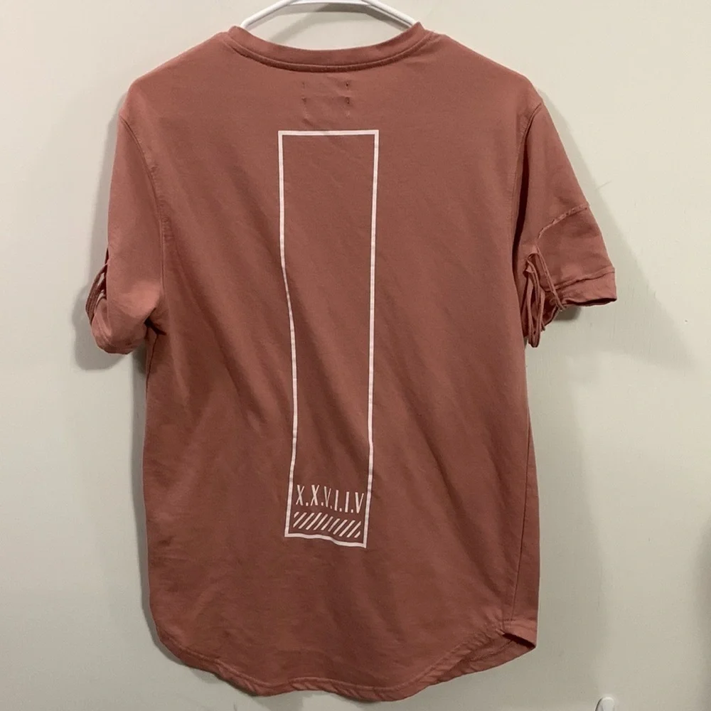 Carbon Short Sleeve top - good condition, Size small, sweatshirt type fabric - Picture 2 of 5